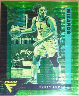 Robin Lopez