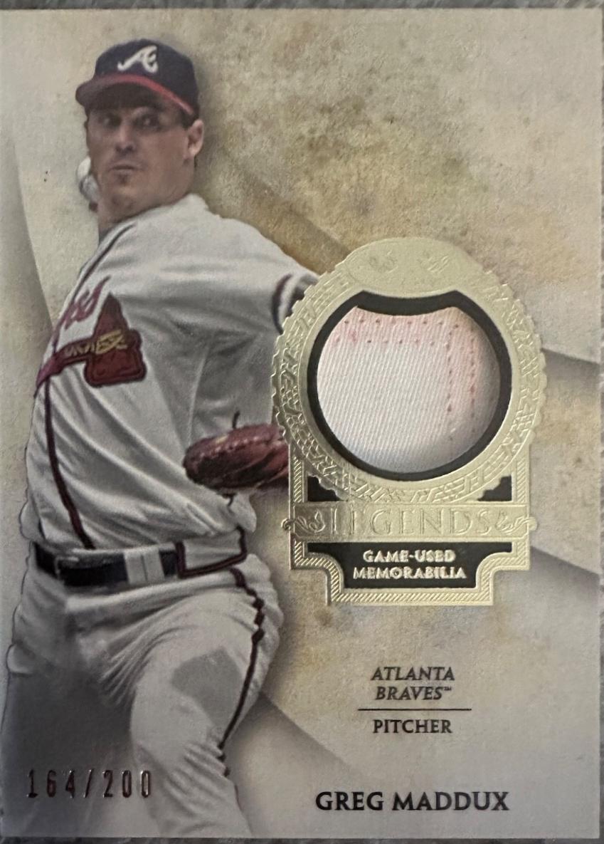 Greg Maddux #T1RL-GM Baseball Cards 2017 Topps Tier One Legends Relics