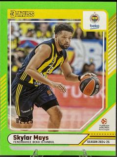 Skylar Mays