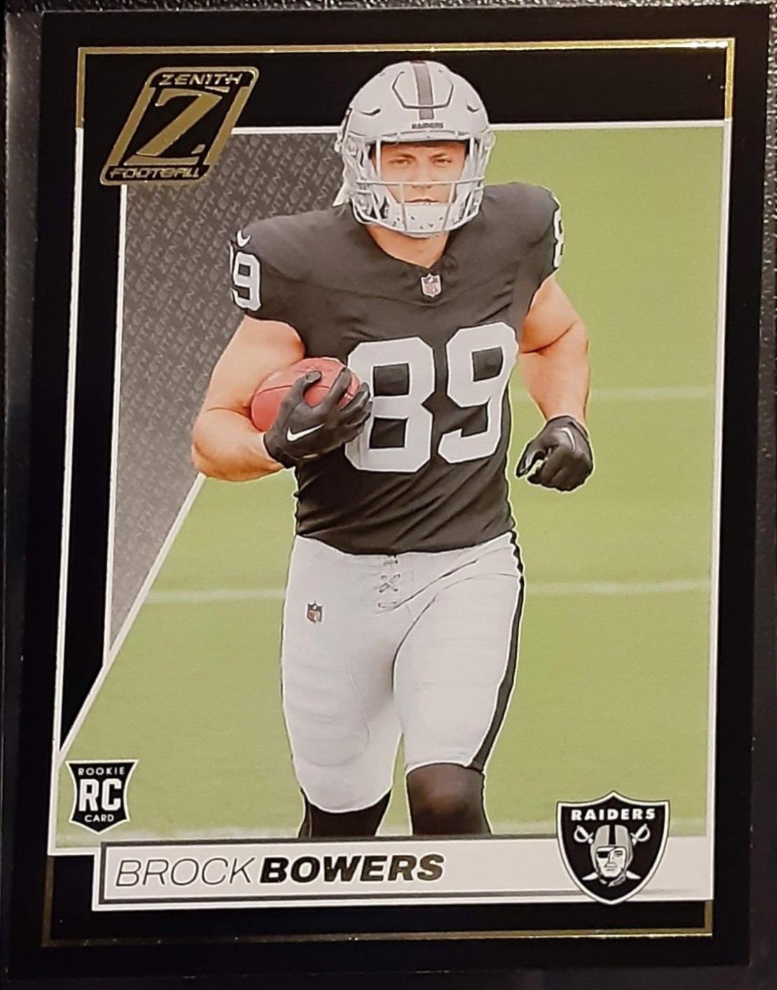 Brock Bowers #115 Football Cards 2024 Panini Zenith
