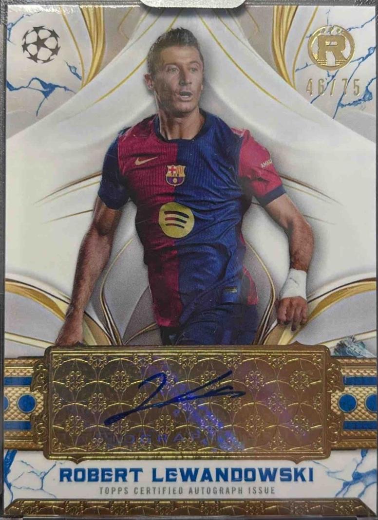 Robert Lewandowski #RA-RL 2024 Topps Reverence UEFA Autograph