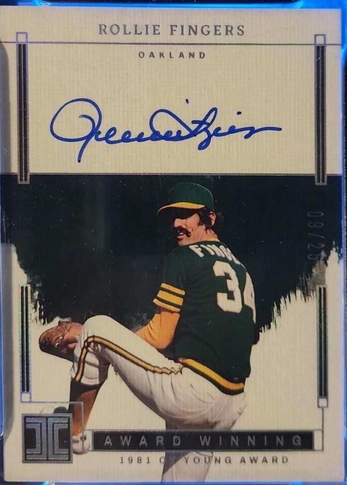 Rollie Fingers [Holo Silver] #AWA-RF