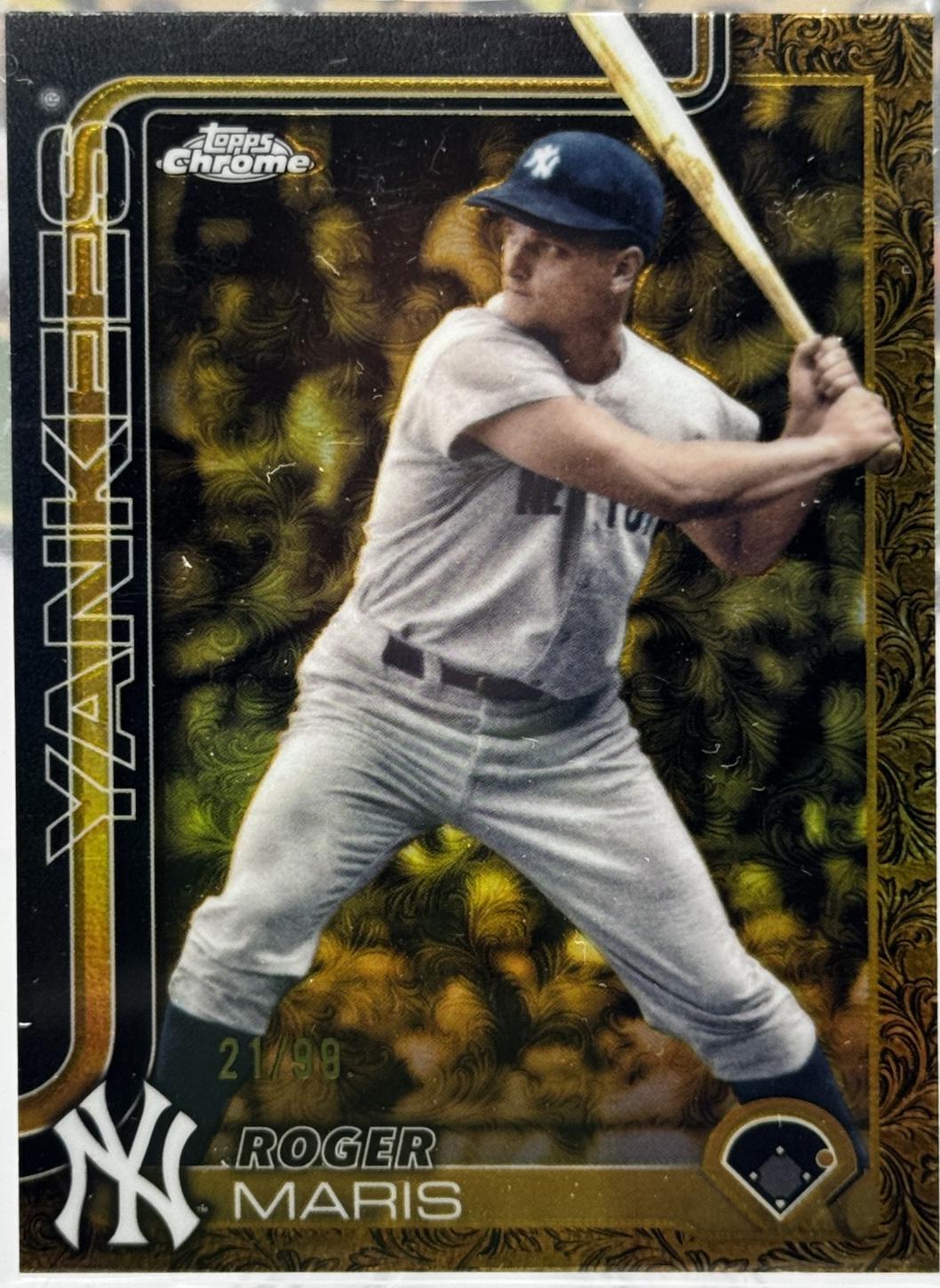 Roger Maris #59 2025 Topps Gilded Collection Baseball