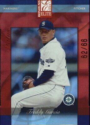 Freddy Garcia #30 Baseball Cards 2002 Donruss Elite