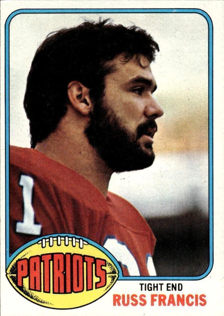 Russ Francis #136 Football Cards 1976 Topps
