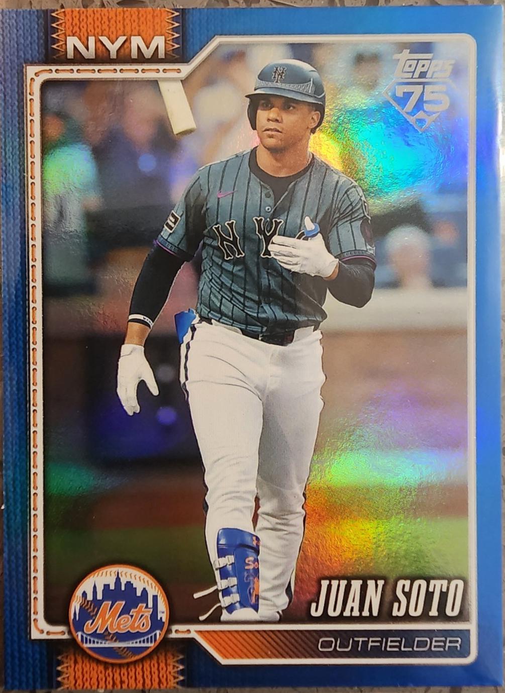 2026 Juan Soto [Blue Rainbow Foil] #600