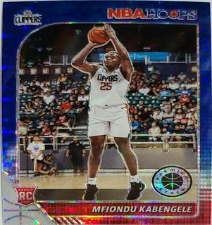 Mfiondu Kabengele