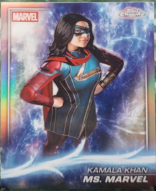 Ms. Marvel [Rainbow Refractor] #136