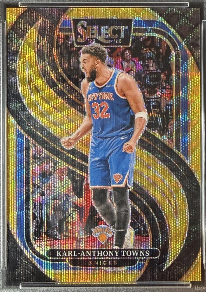 Karl-Anthony Towns [Gold Wave Prizm] #114