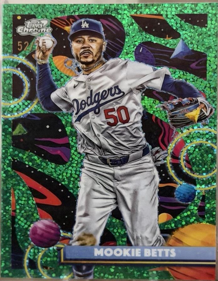 Mookie Betts [Green Space Dust Refractor] #99