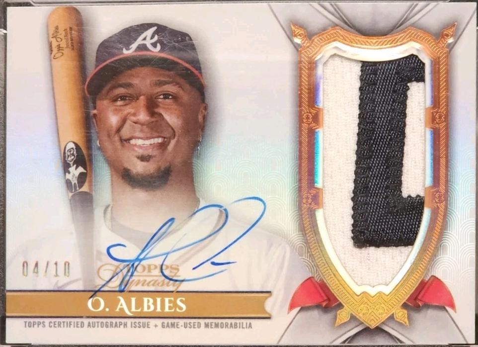 Ozzie Albies [Autograph Patch] #DAP-OA7