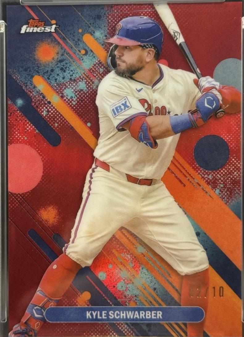 Kyle Schwarber [Red Refractor] #88