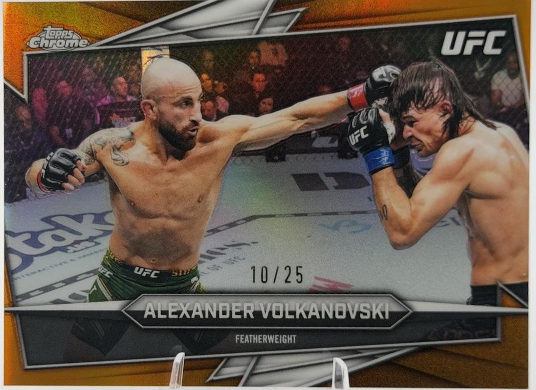 Alexander Volkanovski [Orange Refractor] #30