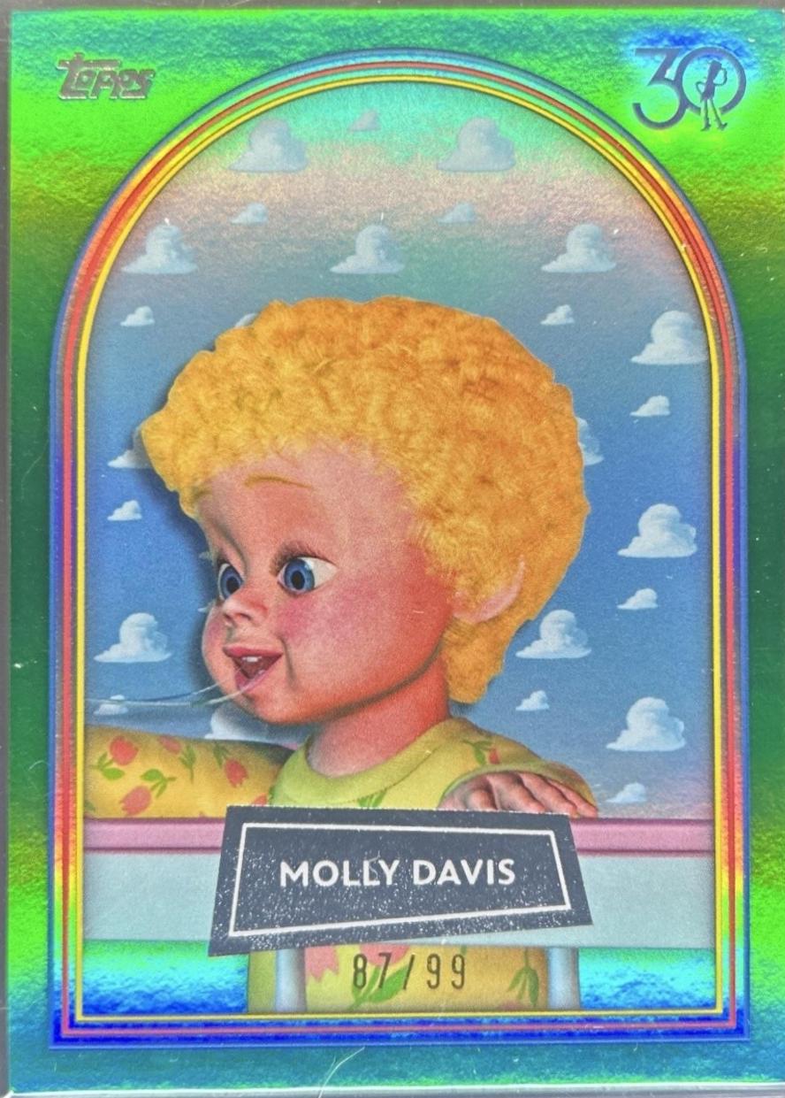 Molly Davis [Green Foil] #42
