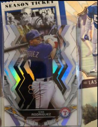 Ivan Rodriguez [White] #58