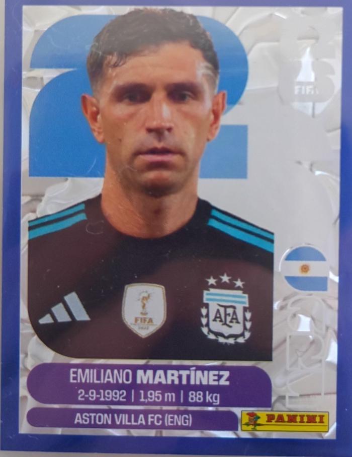 Emiliano Martinez [Blue Crumple] #ARG2