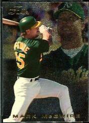 Mark McGwire #150 Baseball Cards 1996 Flair