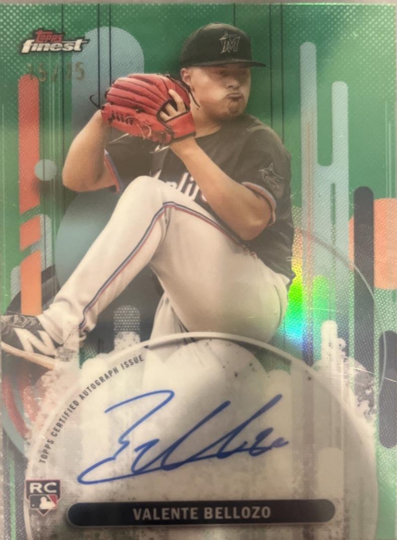 Valente Bellozo [Green Refractor] #FA-VB