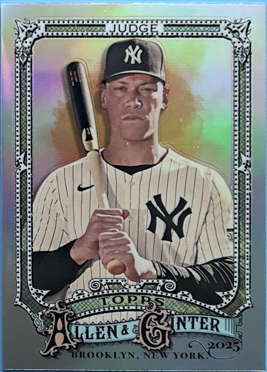 Aaron Judge [Refractor Chrome Variation] #122