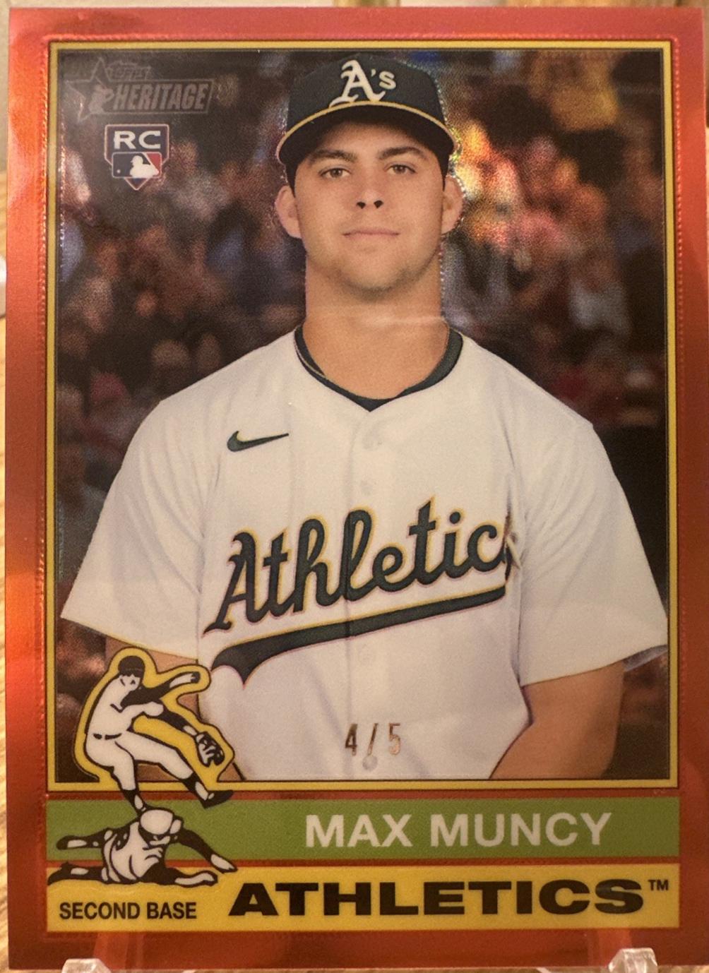 Max Muncy [Red Chrome] #525