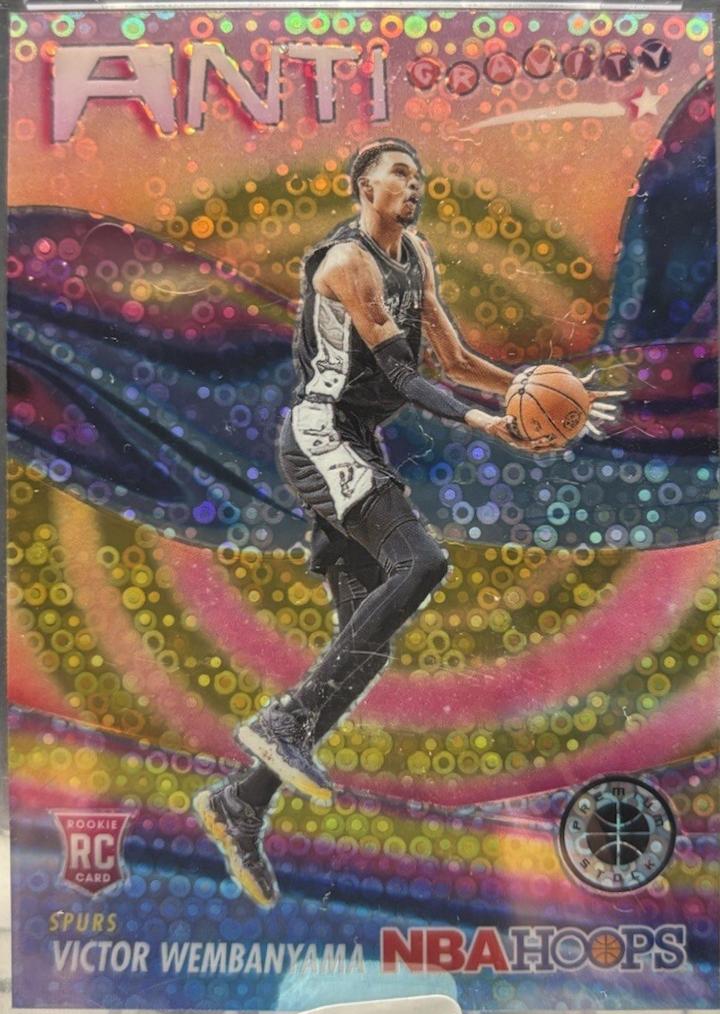 Victor Wembanyama [Disco Gold Prizm] #5