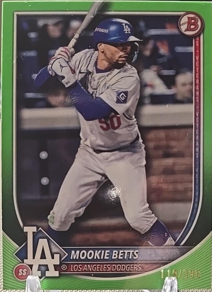 Mookie Betts [Neon Green] #16