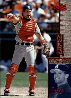 Javy Lopez #28 Baseball Cards 1997 Select