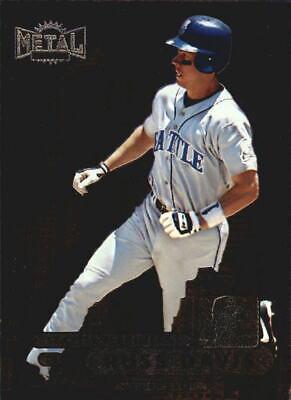 Russ Davis #15 Baseball Cards 1998 Metal Universe