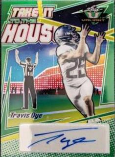 Travis Dye