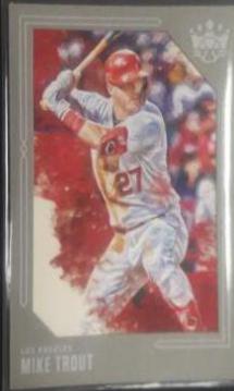 Mike Trout [Gray Frame] #114