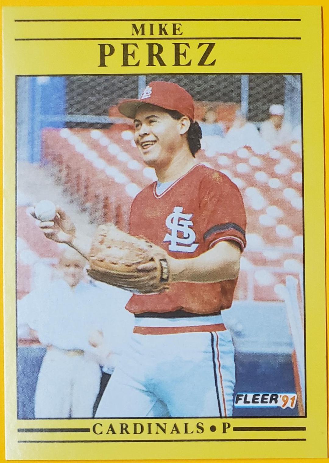 Mike Perez #643 Baseball Cards 1991 Fleer