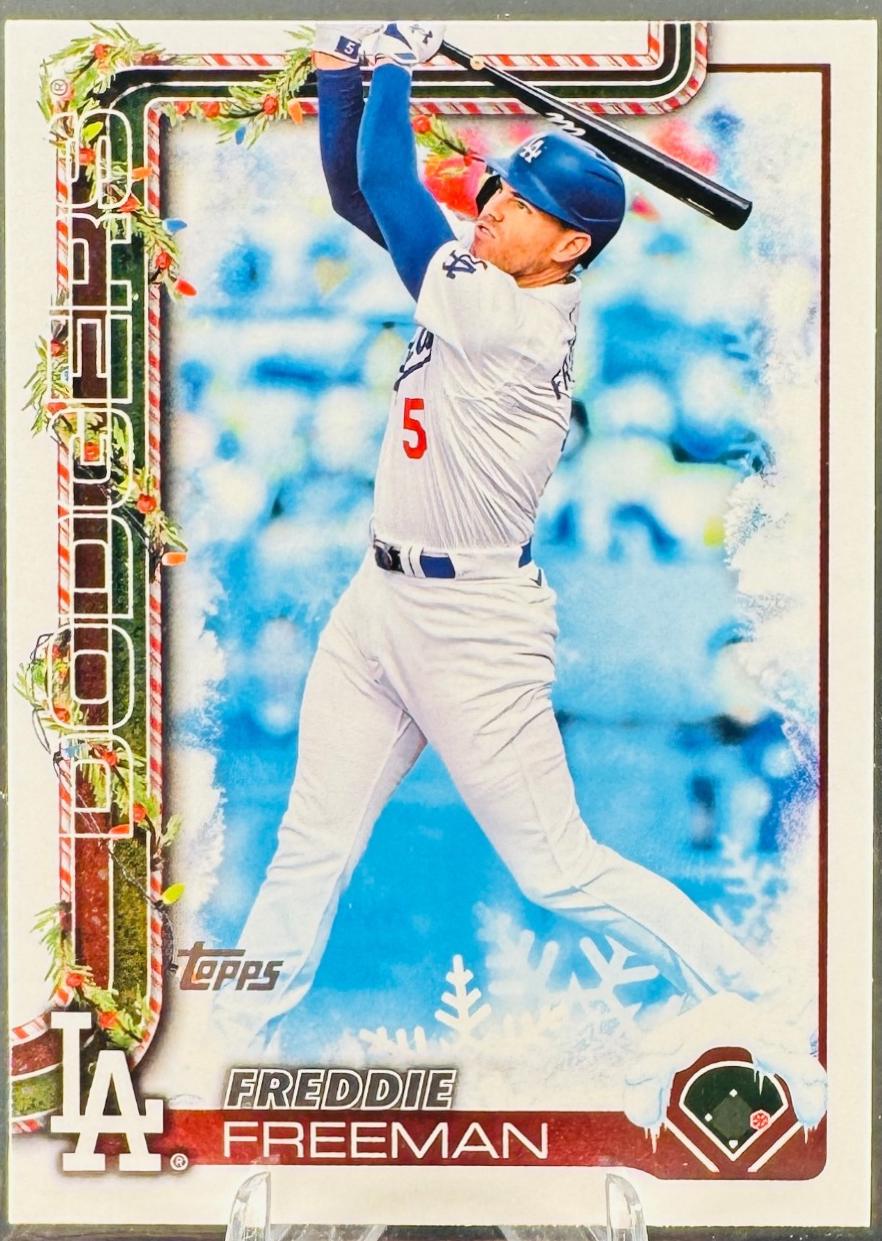 Freddie Freeman [SSP] #H12 Prices | 2025 Topps Holiday | Baseball