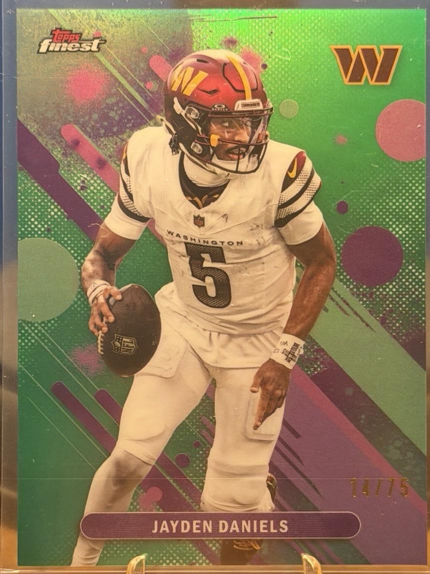 Jayden Daniels [Green Refractor] #67