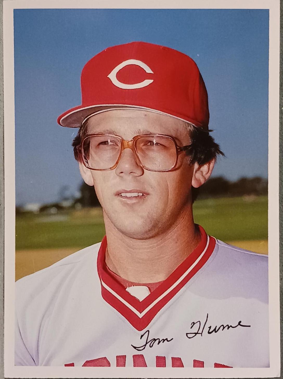 Tom Hume #NNO Baseball Cards 1981 Topps 5x7
