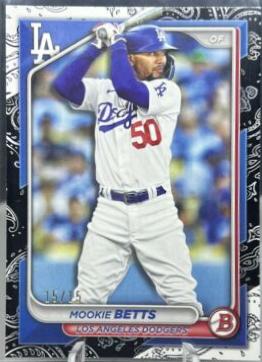 Mookie Betts [Black Pattern] #40