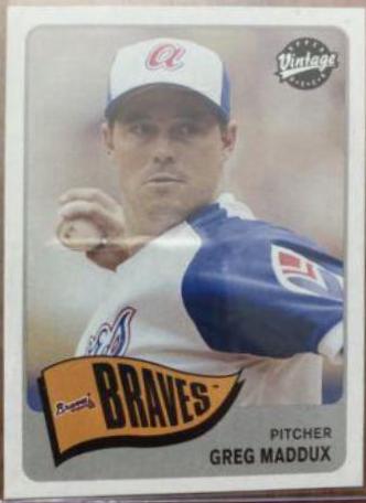 Greg Maddux #30 Baseball Cards 2003 Upper Deck Vintage