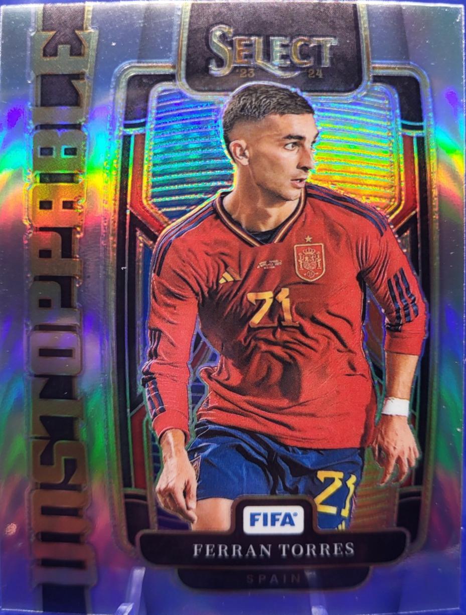 Ferran Torres #11 Soccer Cards 2023 Panini Select FIFA Unstoppable