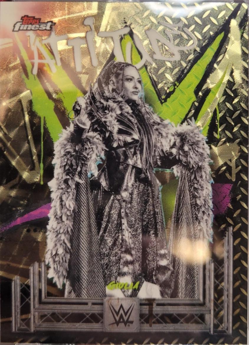 Giulia [Superfractor] #272 Prices | 2025 Topps Finest WWE | Wrestling Cards