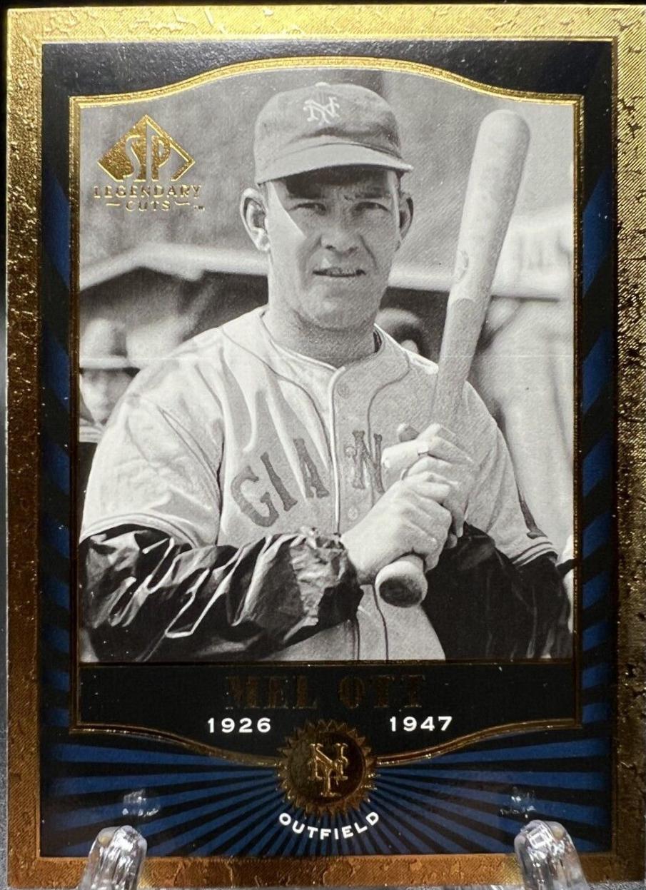 Mel Ott #41 Baseball Cards 2001 SP Legendary Cuts