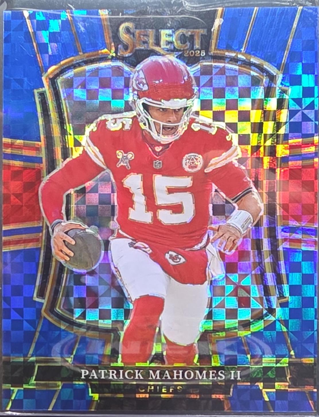 Patrick Mahomes II [Dragon Scale Prizm] #107