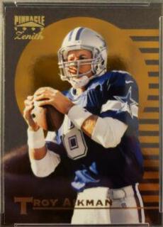 Troy Aikman #19 Football Cards 1997 Zenith