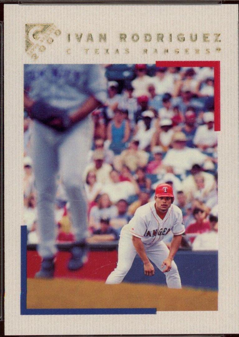 Ivan Rodriguez #25 Baseball Cards 2000 Topps Gallery