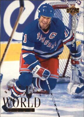Mark Messier #563 Hockey Cards 1994 Upper Deck