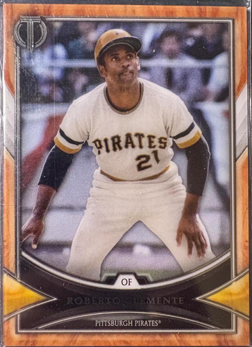 Roberto Clemente #8 Baseball Cards 2018 Topps Tribute