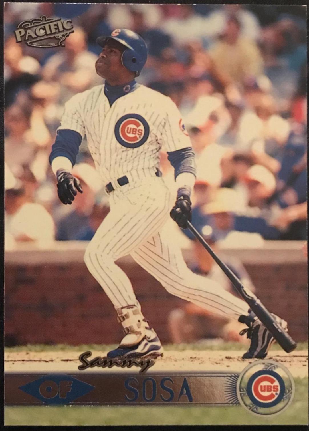 Sammy Sosa #66 Baseball Cards 1999 Pacific