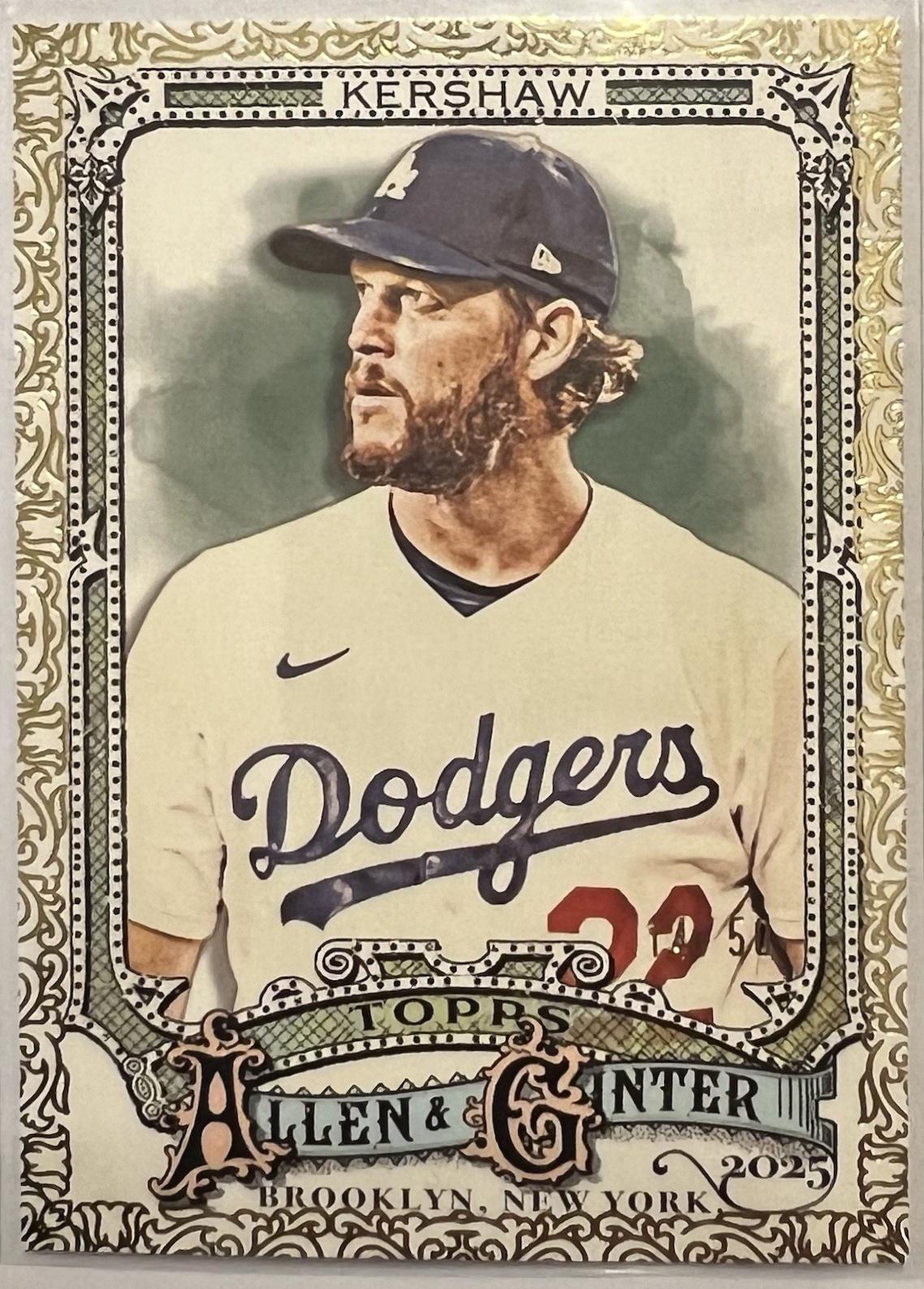 Clayton Kershaw [Gold Foil] #37