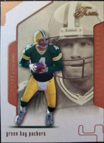 Brett Favre #100 2002 Flair Football