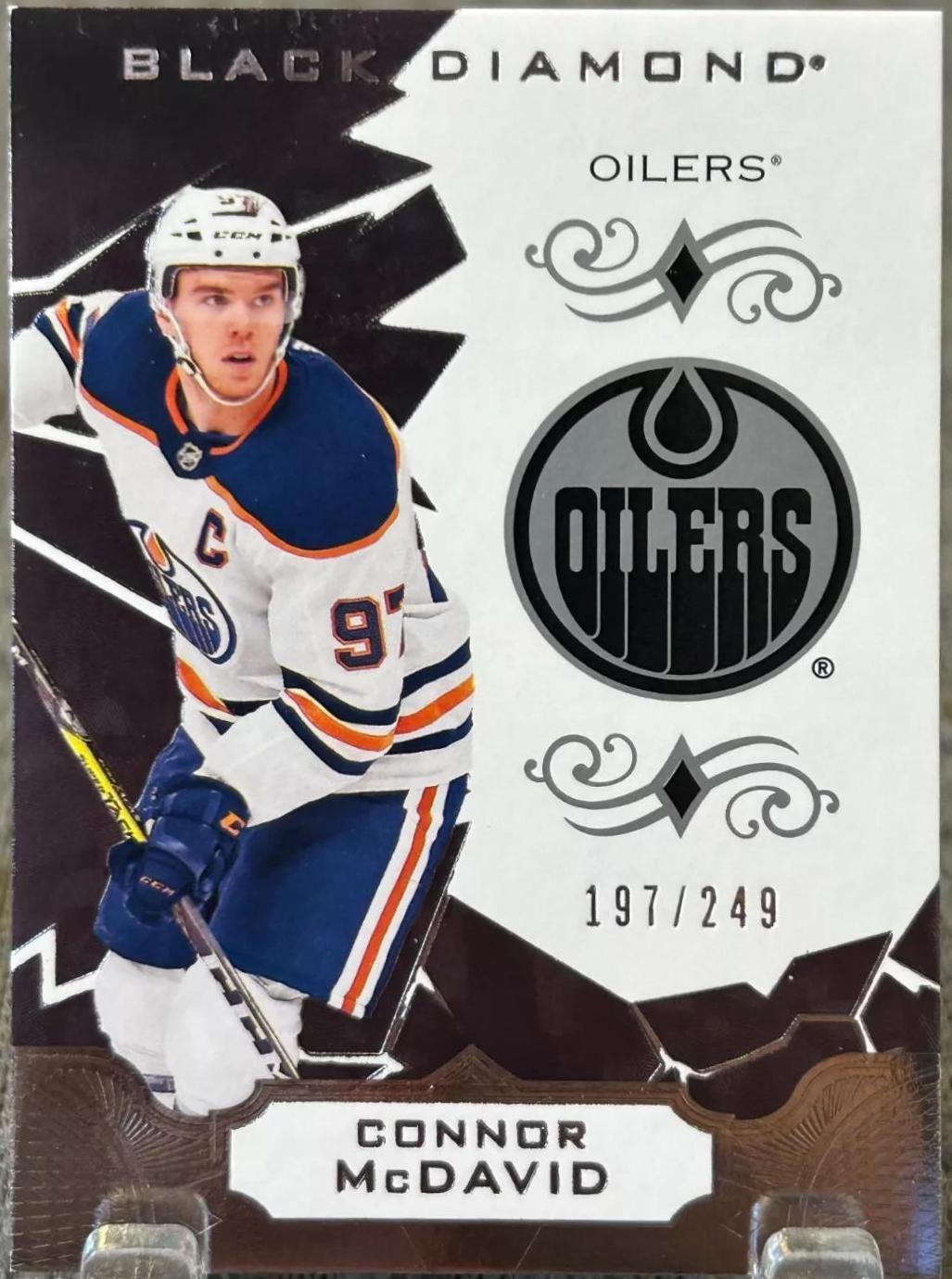 Connor McDavid #BD-CM Hockey Cards 2018 Upper Deck Black Diamond