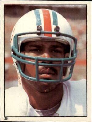 Nat Moore #26 Football Cards 1981 Topps Stickers