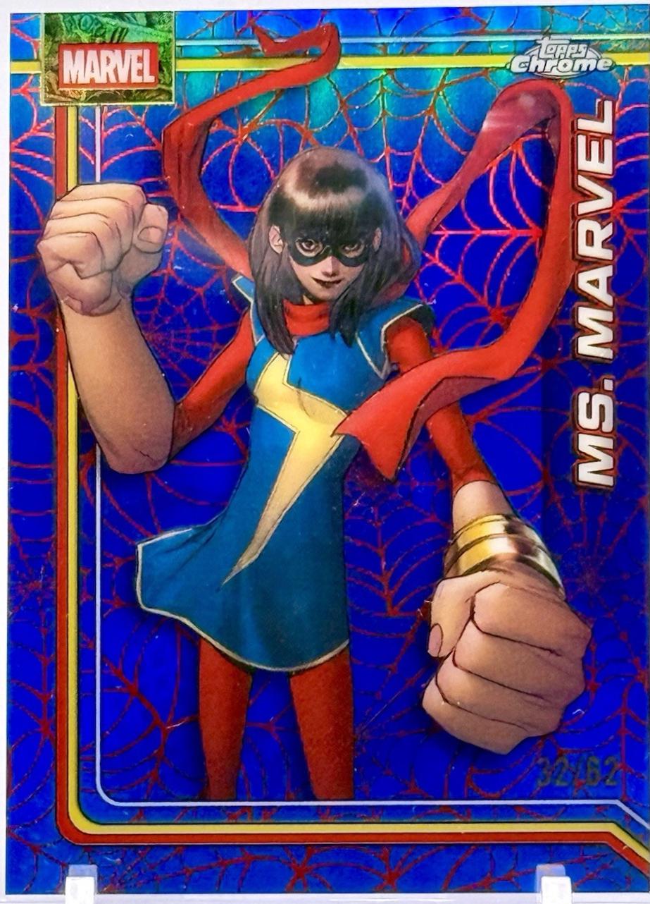 Ms. Marvel Spider-Web Red/Blue Refractor